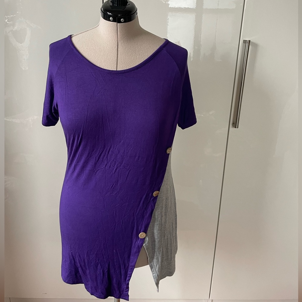 Meaneor T-Shirt with Short Sleeve in Purple/Gray Size-Large NWOT